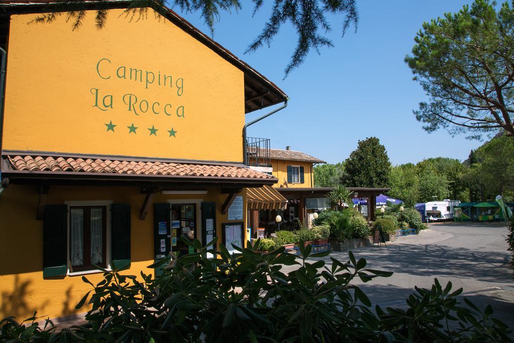 Camping La Rocca Hotell Manerba del Garda Eksteriør bilde